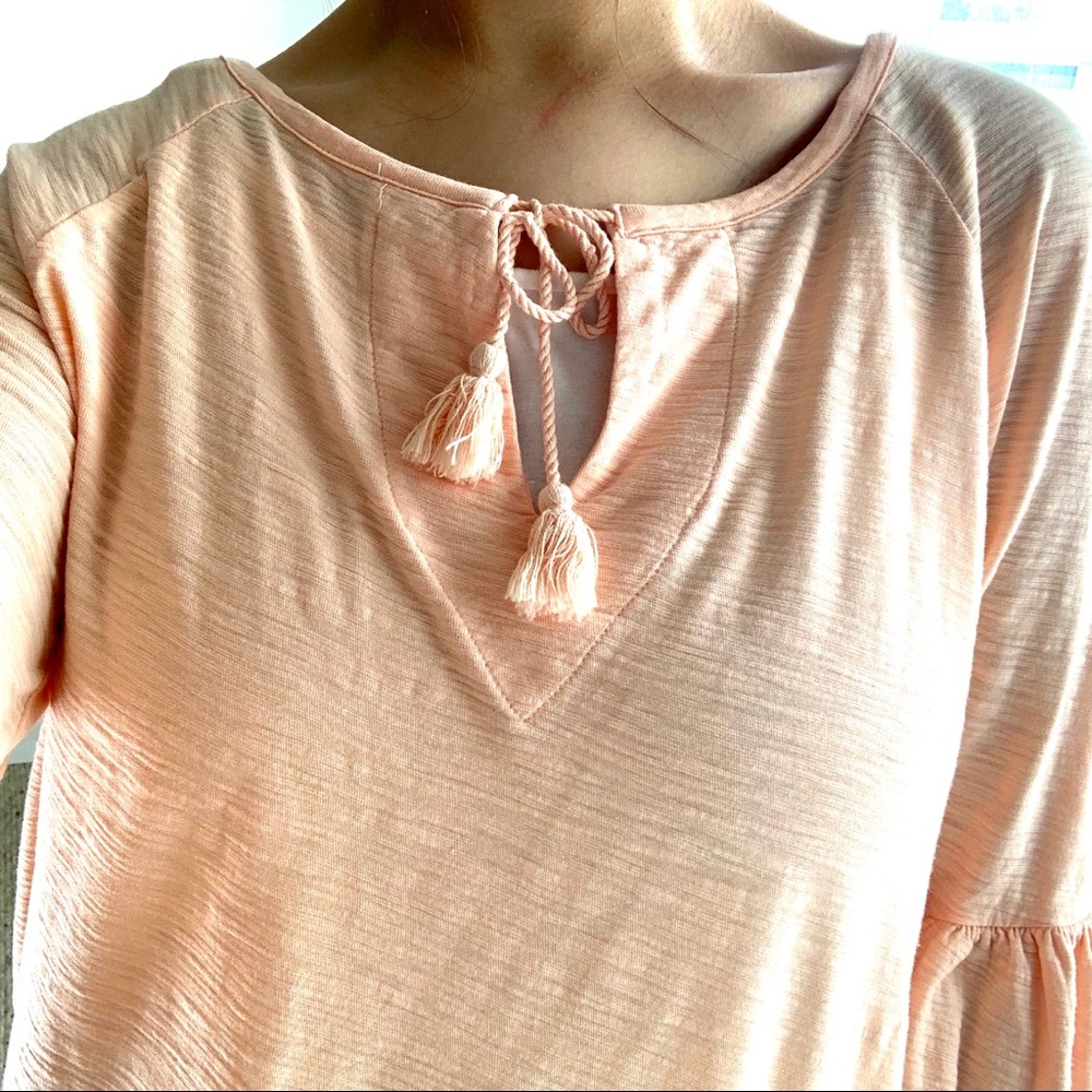 SOLD!•Blush Top• - Picture 4 of 6